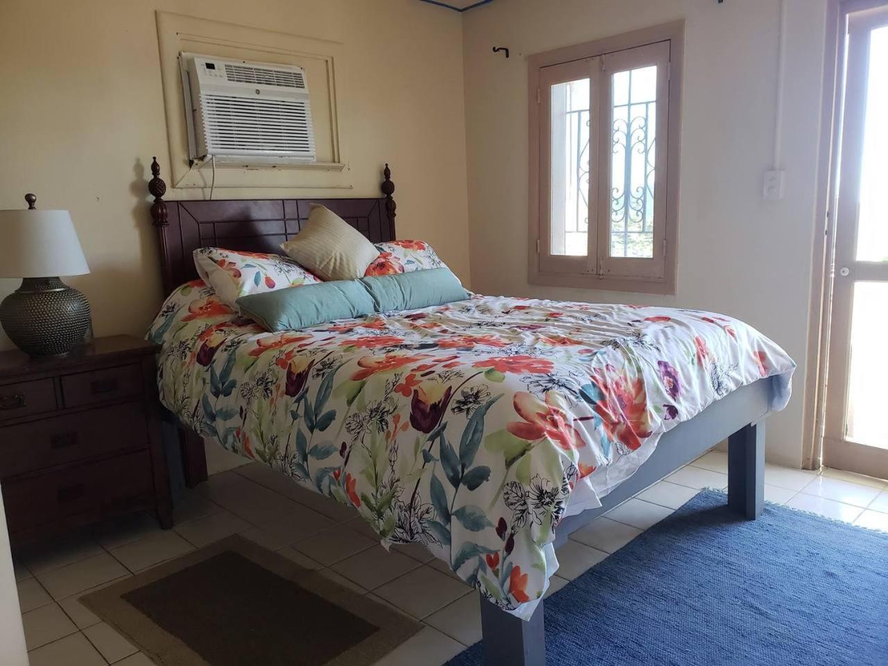 Little Indigo Apartments 马弗利 外观 照片